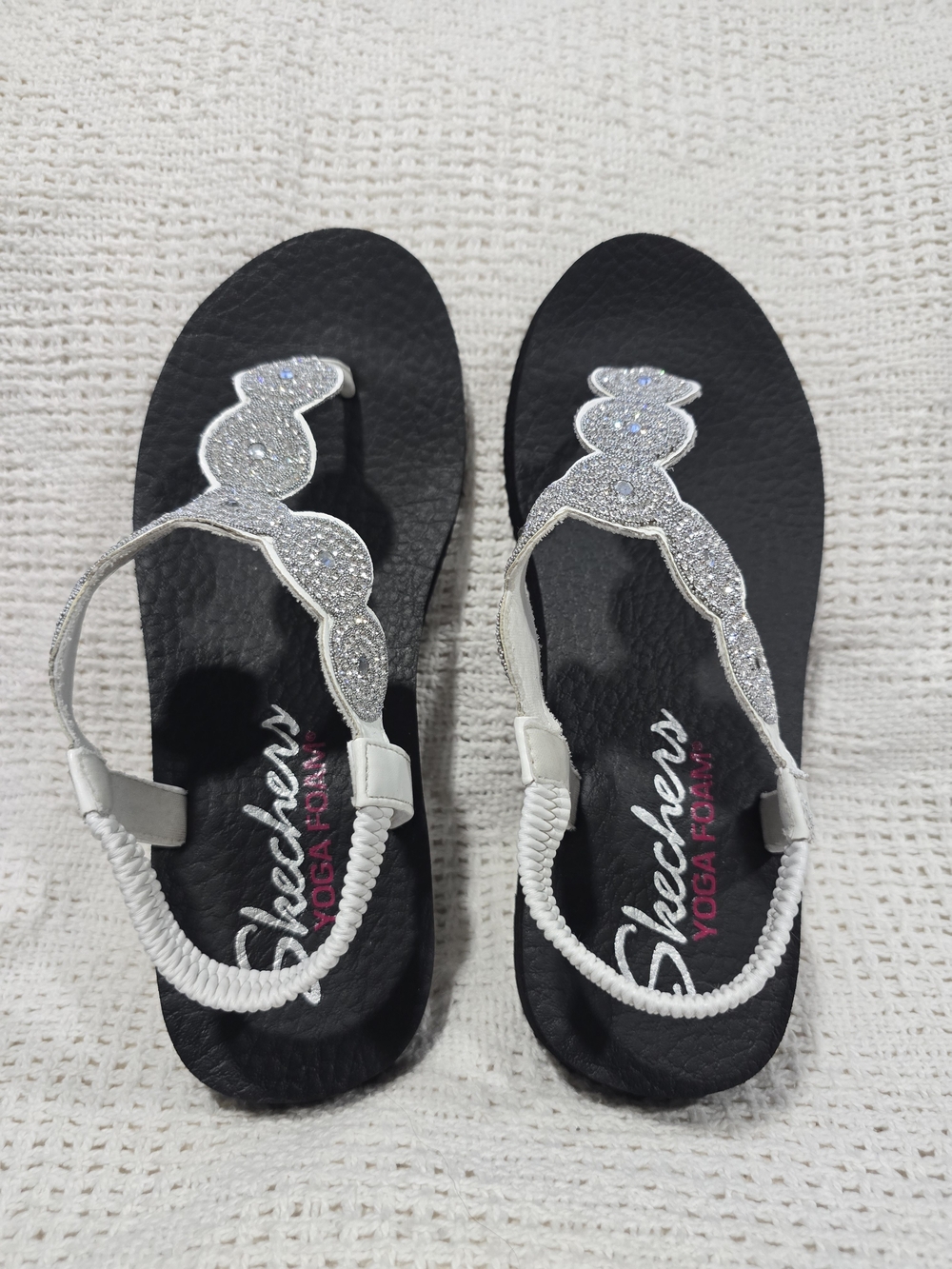 Skechers Meditation Sling Back Women's White Sandals With Jeweled Straps Size 7